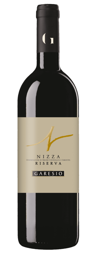 Nizza Riserva Garesio wine bottle
